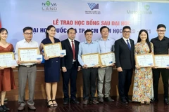 Novaland trao 31 học bổng cho học viên, nghiên cứu sinh ĐHQG TP.HCM