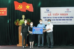 Bình Dương hỗ trợ Kon Tum trang thiết bị y tế phòng dịch COVID-19