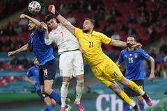 Chia sẻ của 2 huấn luyện viên sau trận bán kết Italy-Tây Ban Nha