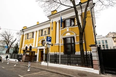 Cuộc chiến trả đũa trục xuất ngoại giao giữa Nga và Estonia