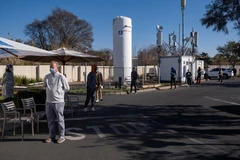 Dịch COVID-19: Nam Phi nới lỏng nhiều quy định giãn cách xã hội