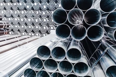 Australia gia hạn điều tra với ống thép chính xác của Việt Nam