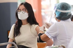 Tiêm đủ vaccine vẫn phải duy trì nghiêm các biện pháp phòng dịch