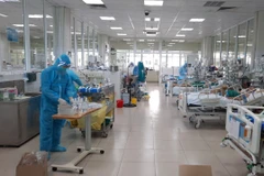 Bộ Y tế quy định mới về phân loại 4 nhóm nguy cơ người mắc COVID-19