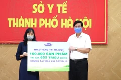 Vinamilk dành 2 triệu sản phẩm hỗ trợ cộng đồng, tuyến đầu chống dịch