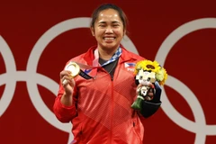 Nữ VĐV Philippines được chào đón như người hùng khi trở về từ Olympic