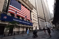 Chỉ số Nasdaq tiếp tục xác lập mức cao kỷ lục mới phiên 7/9