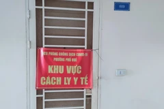 Một địa điểm cách ly y tế tại nhà ở phường Phố Huế, quận Hai Bà Trưng, Hà Nội. (Ảnh: Mạnh Khánh/Vietnam+)