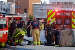 Mỹ: Khinh khí cầu vướng vào dây điện làm 5 người thiệt mạng 