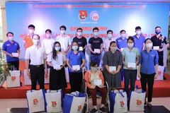 TP Hồ Chí Minh hỗ trợ người lao động bị mất việc do dịch COVID-19