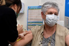 Australia cho phép các hiệu thuốc thực hiện tiêm vaccine COVID-19