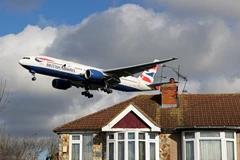 IATA: COVID-19 sẽ làm chậm quá trình phục hồi của ngành hàng không