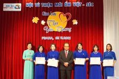 Hội “Mái ấm Việt-Séc” tích cực lan tỏa yêu thương trong cộng đồng