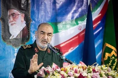 Iran tuyên bố sở hữu máy bay không người lái có tầm bay tới 7.000km