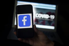 Facebook cảnh báo trừng phạt mạnh tay với thông tin giả 