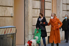 WHO khuyến nghị người chưa tiêm chủng không đến khu vực lây nhiễm