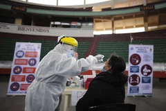 Bolivia đàm phán với hãng dược Trung Quốc hỗ trợ sản xuất oxy y tế