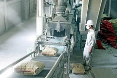 Xây dựng nhà máy ximăng Hoàng Mai 2 công suất 3 triệu tấn mỗi năm