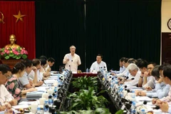 Thường trực Ban Bí thư Trần Quốc Vượng phát biểu chỉ đạo buổi làm việc. (Ảnh: Phương Hoa/TTXVN)