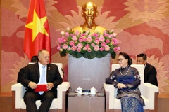 Chủ tịch Quốc hội Nguyễn Thị Kim Ngân tiếp ông Diosdado Cabello Rondon, Phó Chủ tịch thứ Nhất Đảng Xã hội Chủ nghĩa Thống nhất Venezuela. (Ảnh: Trọng Đức/TTXVN)