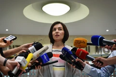 Thủ tướng Moldova Maia Sandu phát biểu với báo giới tại trụ sở Quốc hội ở Chisinau ngày 10/6/2019. (Ảnh: AFP/TTXVN)