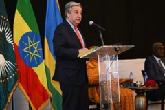 Tổng thư ký Liên hợp quốc Antonio Guterres phát biểu tại Hội nghị thượng đỉnh AU lần thứ 32. (Nguồn: AP)