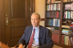 Ông Timothy Rieser, Cố vấn cao cấp Ủy ban Chuẩn chi Thượng viện Mỹ, Trợ lý chính sách đối ngoại văn Phòng Thượng nghị sĩ Patrick Leahy trả lời phỏng vấn. (Ảnh: Đặng Huyền/TTXVN) 