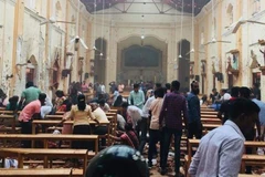 Hiện trường đổ nát sau vụ nổ tại một nhà thờ ở Kochchikade, thủ đô Colombo, Sri Lanka ngày 21/4/2019. (Ảnh: INDIA TODAY/TTXVN)