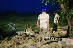 Kiên Giang: Đổ trụ điện trong quá trình thi công làm 1 người tử vong