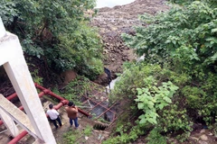 Trạm bơm D12 ven sông Krông Nô, cấp nước cho khoảng 120ha lúa tại xã Quảng Phú, bị hụt nước do quá trình thi công thủy điện Chư Pông Krông. (Ảnh: Hưng Thịnh/TTXVN)