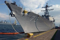 Tàu khu trục USS Donald Cook. (Nguồn: AFP/TTXVN)