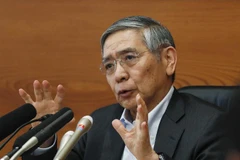 Thống đốc Ngân hàng trung ương Nhật Bản (BoJ) Haruhiko Kuroda phát biểu trong cuộc họp tại thủ đô Tokyo. (Ảnh: EPA-EFE/TTXVN)