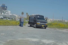 Chiếc xe van bị tình nghi hoạt động gián điệp thuộc sở hữu của một sỹ quan tình báo Israel. (Nguồn: timesofisrael.com)