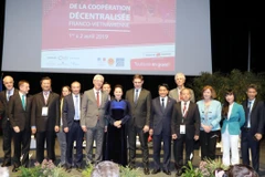 Chủ tịch Quốc hội Nguyễn Thị Kim Ngân với các đại biểu dự hội nghị. (Ảnh: Trọng Đức/TTXVN) 