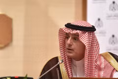 Quốc vụ khanh phụ trách ngoại giao của Saudi Arabia Adel al-Jubeir phát biểu tại cuộc họp báo ở Riyadh ngày 4/3/2019. (Ảnh: AFP/TTXVN)