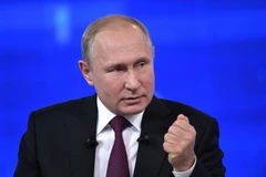 Tổng thống Nga Vladimir Putin trong cuộc đối thoại trực tuyến với người dân ở thủ đô Moskva, ngày 20/6/2019. (Ảnh: AFP/TTXVN)