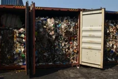 Các container rác thải của Canada tại cảng Subic của Philippines. (Ảnh: CBC/TTXVN)