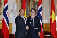 Thủ tướng Nguyễn Xuân Phúc hội kiến Chủ tịch Quốc hội Na Uy, bà Tone Wilhelmsen Troen. (Ảnh: Thống Nhất – TTXVN)