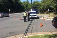 Cảnh sát đang điều tra tại hiện trường một vụ nổ súng. (Nguồn: WCNC)