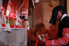 Lên vùng cao ăn Tết cổ truyền cùng đồng bào dân tộc Mông