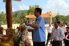 Thủ tướng dự khánh thành Bia lưu niệm Quân dân y ở Kiên Giang