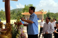Thủ tướng dự khánh thành Bia lưu niệm Quân dân y ở Kiên Giang