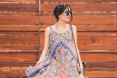 Chiếc váy Lord & Taylor 88 USD "gây bão" Instagram tháng 4