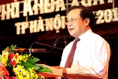 Bí thư Thành ủy Hà Nội dâng hương tại Di tích 90 Thợ Nhuộm