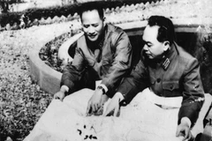 Phát hành tem kỷ niệm 100 năm ngày sinh Đại tướng Hoàng Văn Thái