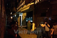 Hiện trường vụ nổ tại ngách 64, ngõ Thông Phong. (Ảnh: PV/Vietnam+)