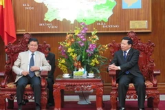 Phó Thủ tướng Lào Thoonglun Sisoulith làm việc tại Bắc Ninh