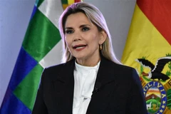 Bà Jeanine Anez, lúc còn là Tổng thống lâm thời Bolivia, phát biểu trong một sự kiện ở La Paz ngày 17/3/2020. (Ảnh: AFP/TTXVN)