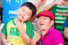 Xuân Bắc và con trai bé Bi. (Ảnh: Hải Bá)