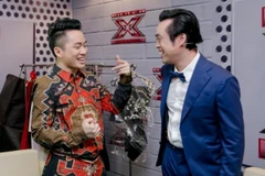 Tùng Dương và Dương Khắc Linh những ngày đầu ngồi ghế nóng 'Nhân tố bí ẩn.' (Ảnh: CTS)